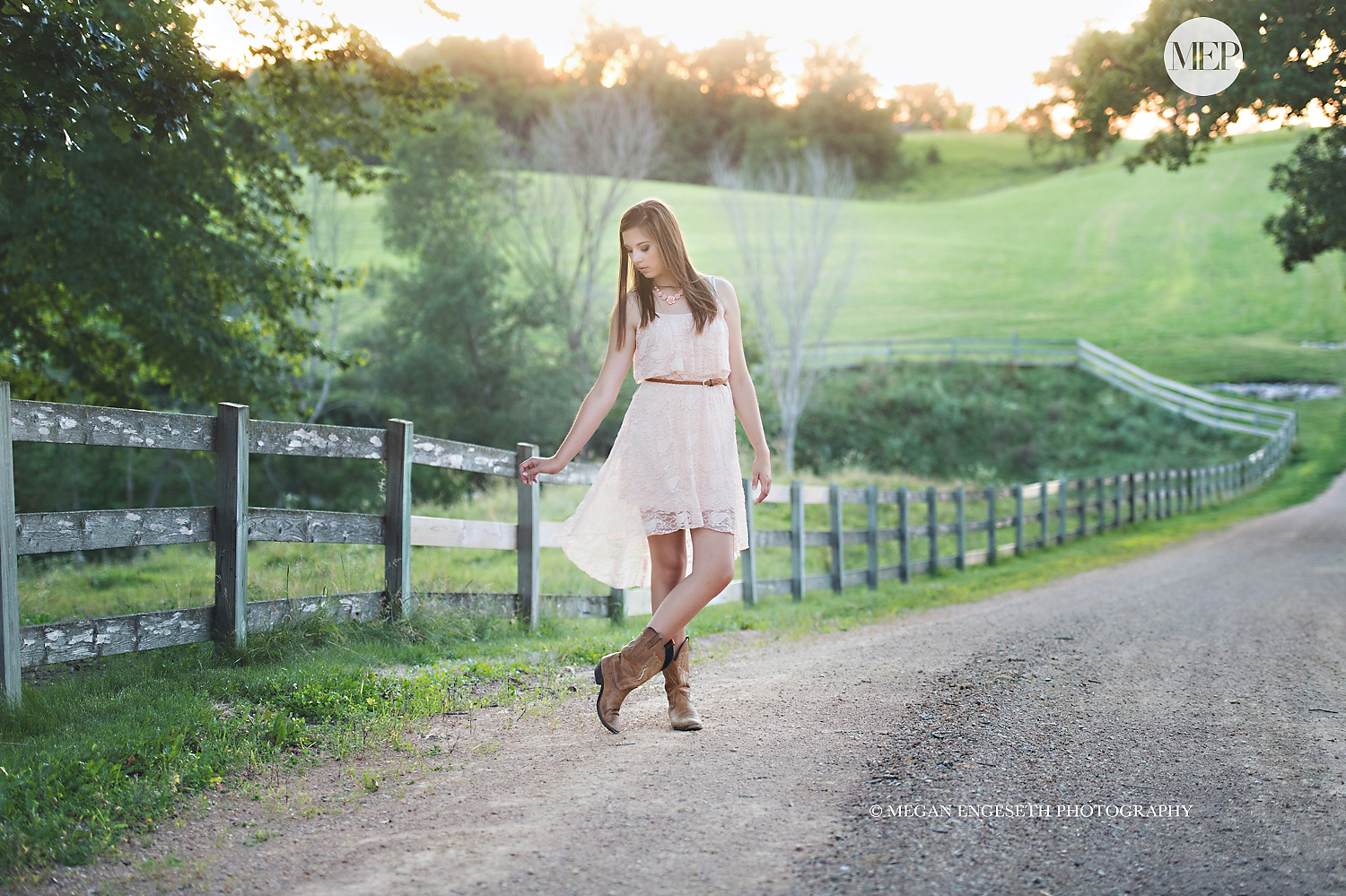 Sunny senior pictures Shakopee