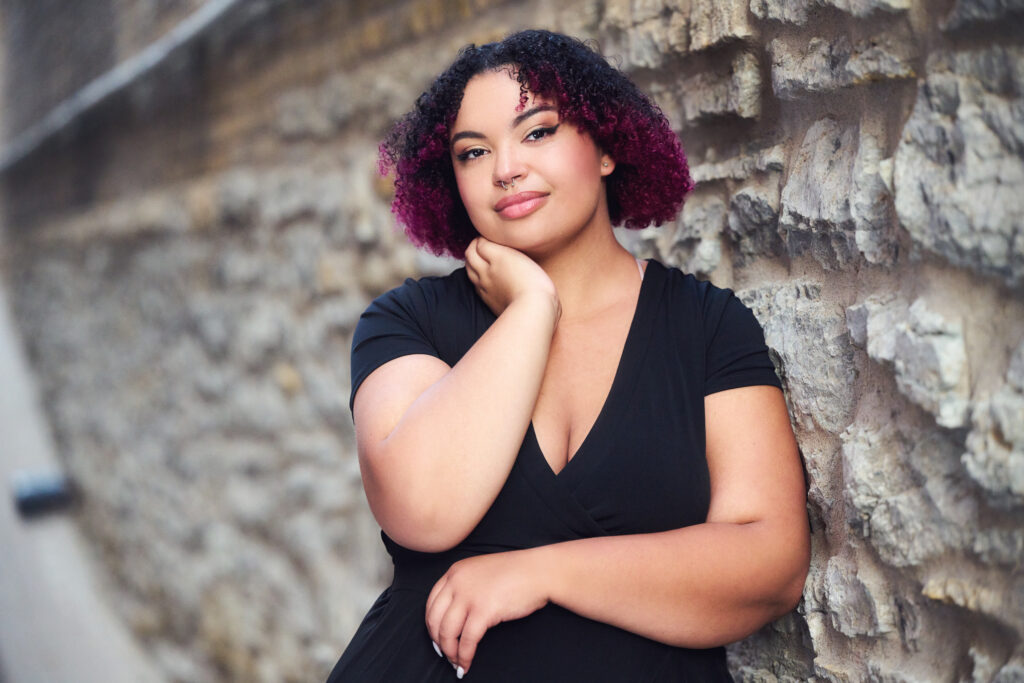Curly-hair-senior-photo-purple-curvy