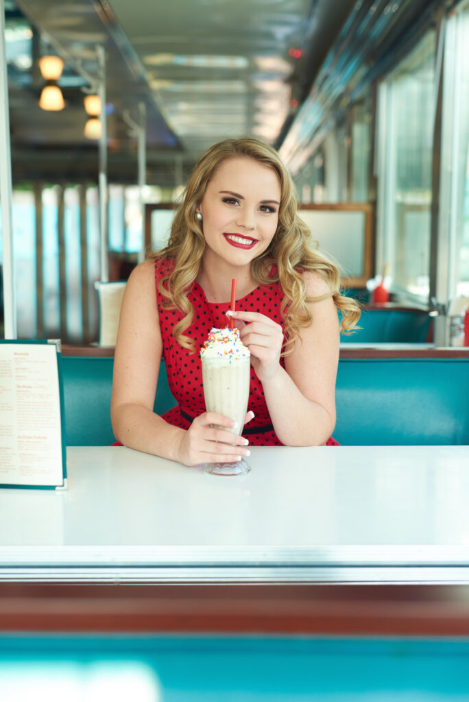 Senior Portraits in Retro Diner 08