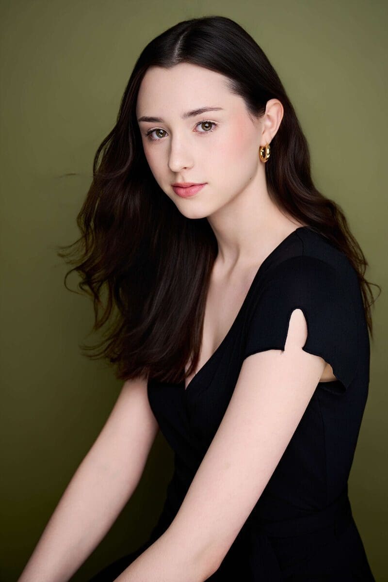 Senior portrait mini session in St. Paul studio -- theatre student SPCPA Megan Engeseth Photography